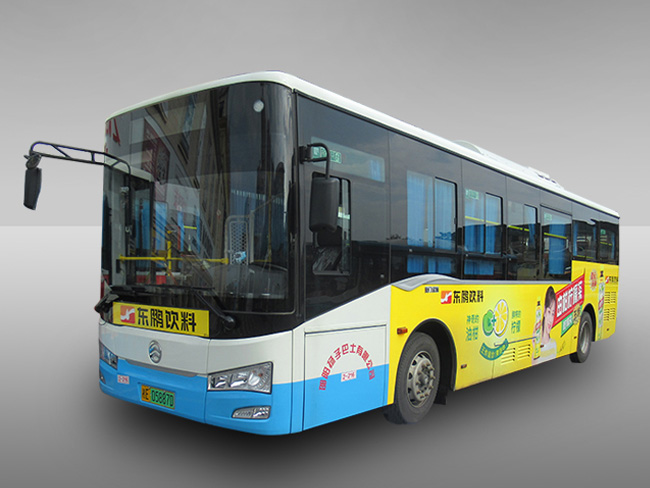 公交车身